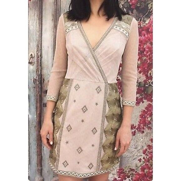 Karen Millen Oriental Embroidered Luxe Metallic Plunge Mini Dress Size 8 NWOT - Picture 1 of 12